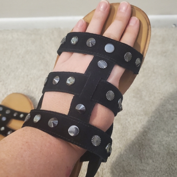 UGG sandals - Picture 9 of 9